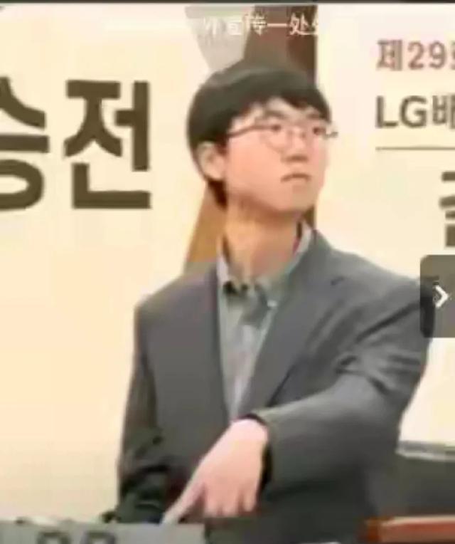 包含球场上的较量，技术与智慧同彰的词条