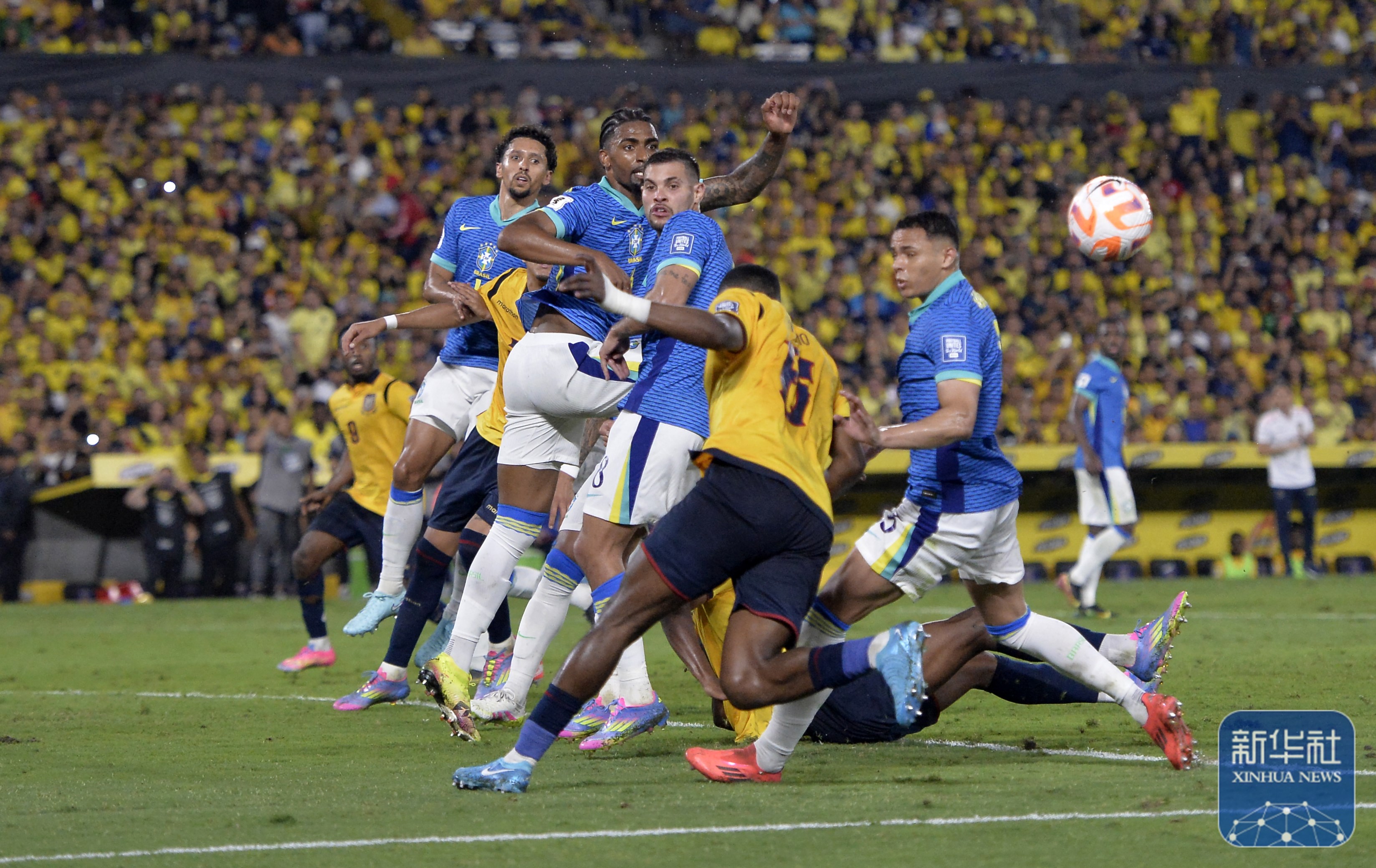 爱游戏官网-巴西队在国际比赛中击败了意大利队