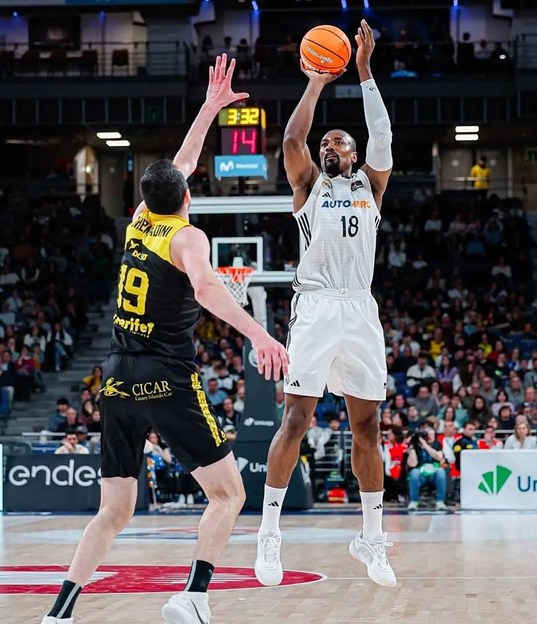 爱游戏在线登录-太阳胜雄鹿，晋级西部决赛