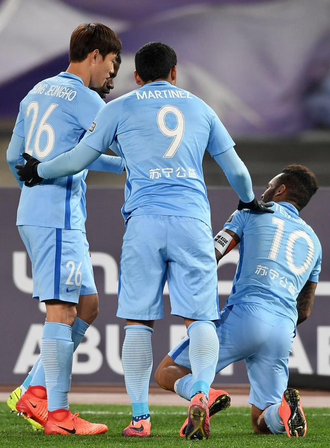 爱游戏app-关于苏宁坐镇主场胜利，球队阵容表现让人眼前一亮的信息