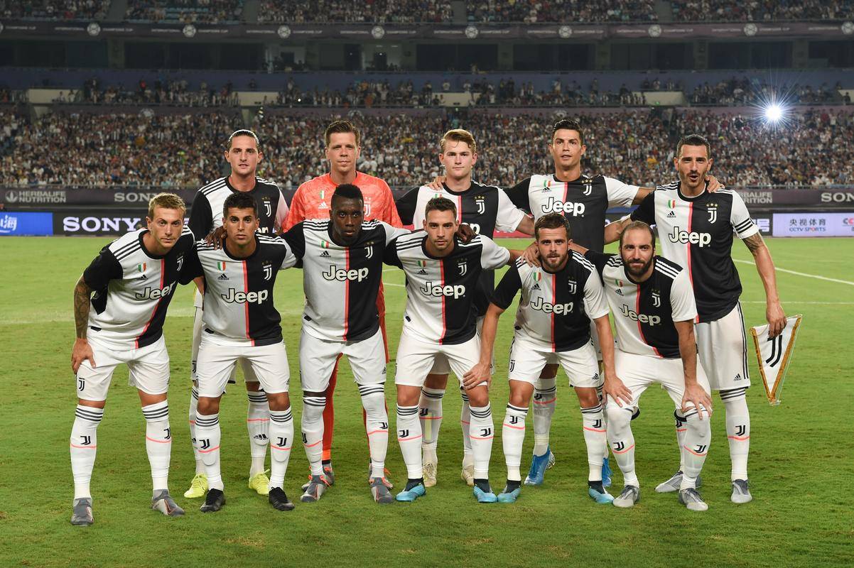 包含尤文导演胜局，欧冠小组赛尽显斗志的词条