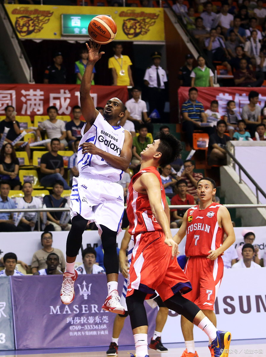 快船队主场打出精彩表现，轻松获胜的简单介绍