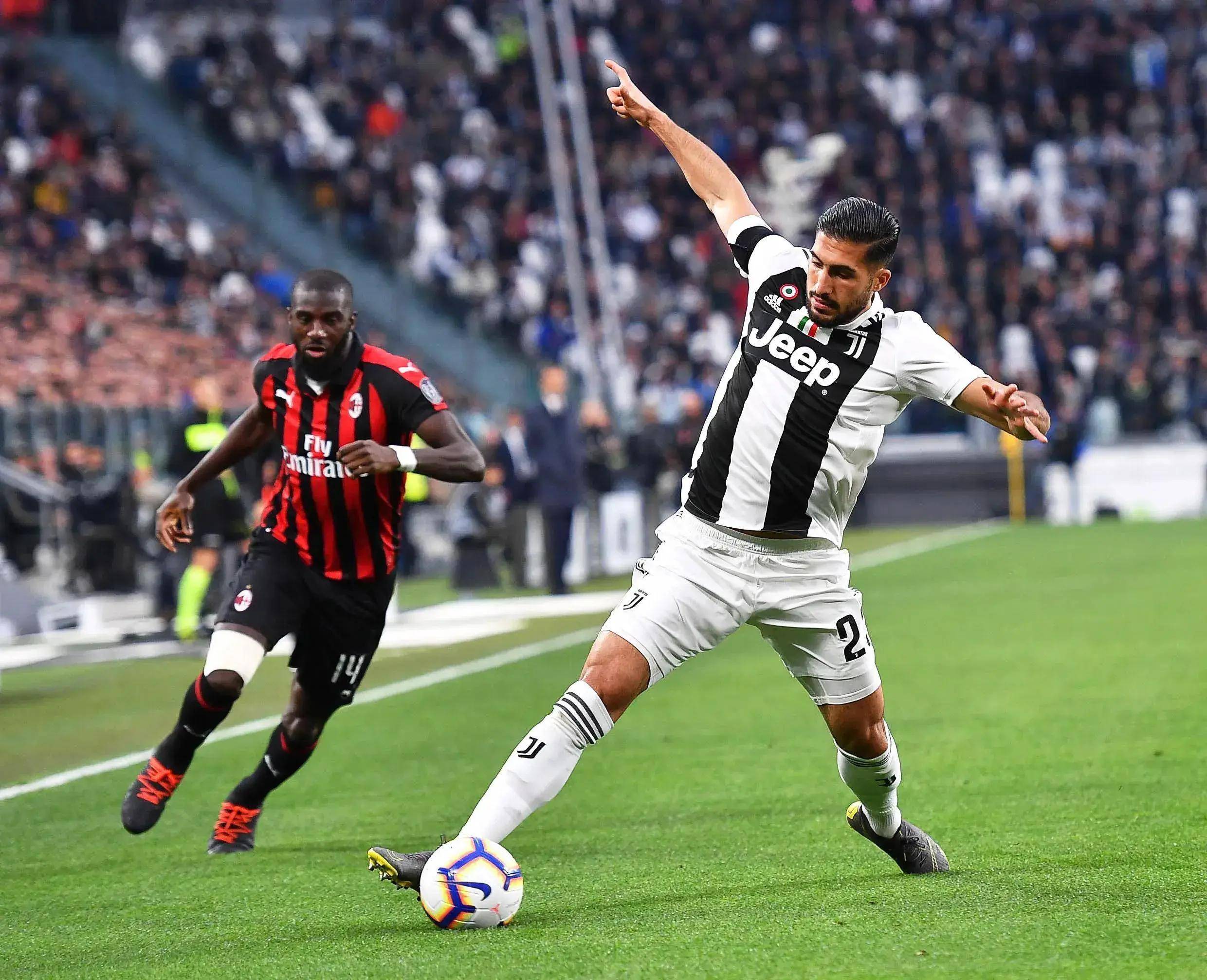 球队实力对决，赛场争分夺秒